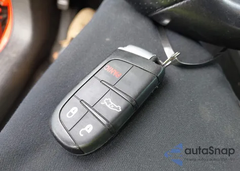 2019 Dodge Challenger Sxt z USA, uszkodzony, nr VIN 2C3CDZAG0KH570830